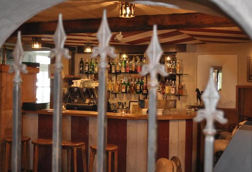 בית מלון כפרי Schlosswirt