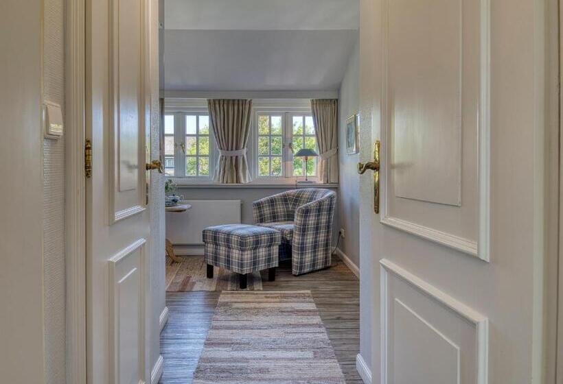 Отель Seiler Hof Keitum Garni