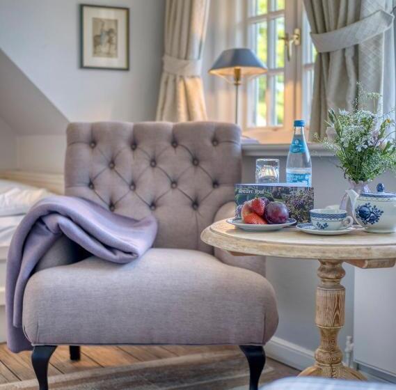 Отель Seiler Hof Keitum Garni