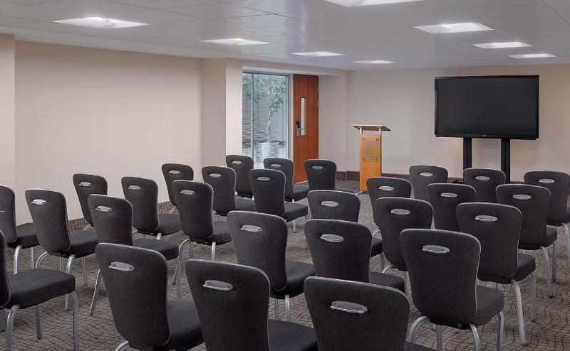 Отель Sheraton Heathrow