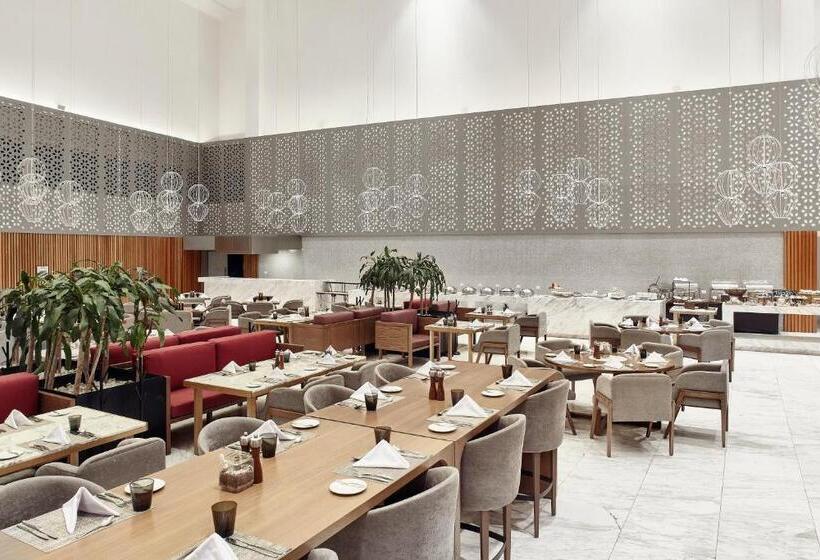 ホテル Wyndham Monterrey Ambassador Centro