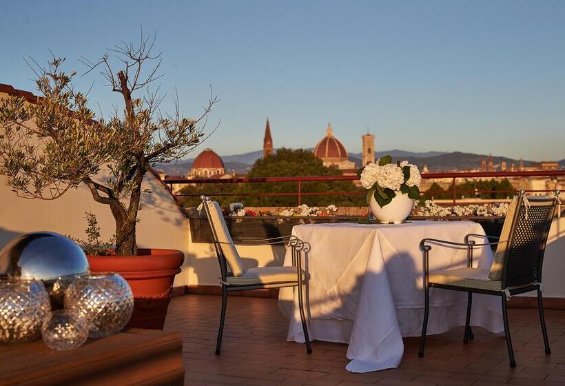 בית מלון כפרי Sina Villa Medici, Autograph Collection