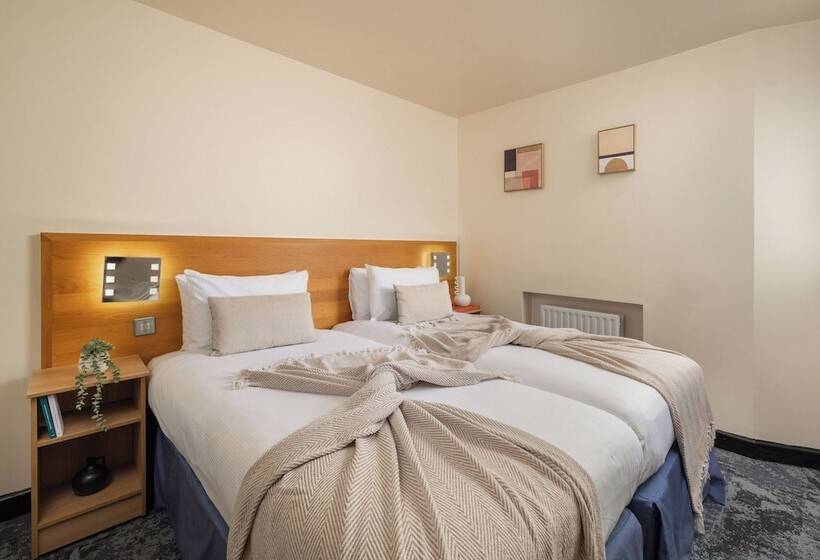 هتل St Giles London – A St Giles