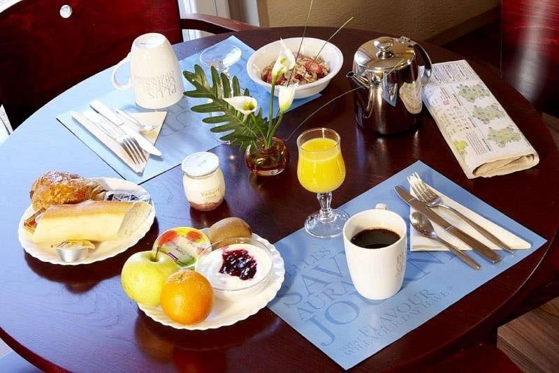 Sure Hotel By Best Western Plaisir