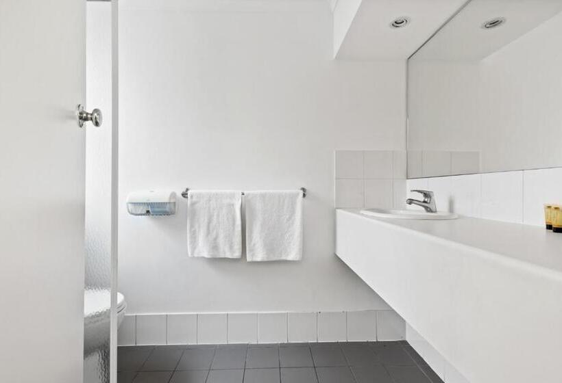 בית מלון כפרי Taft Apartments