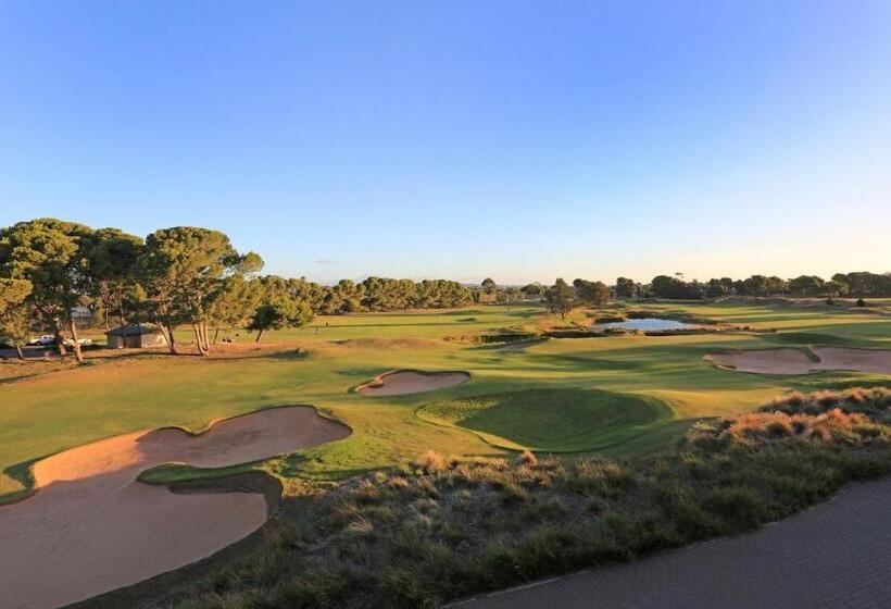 בית מלון כפרי Taft Apartments