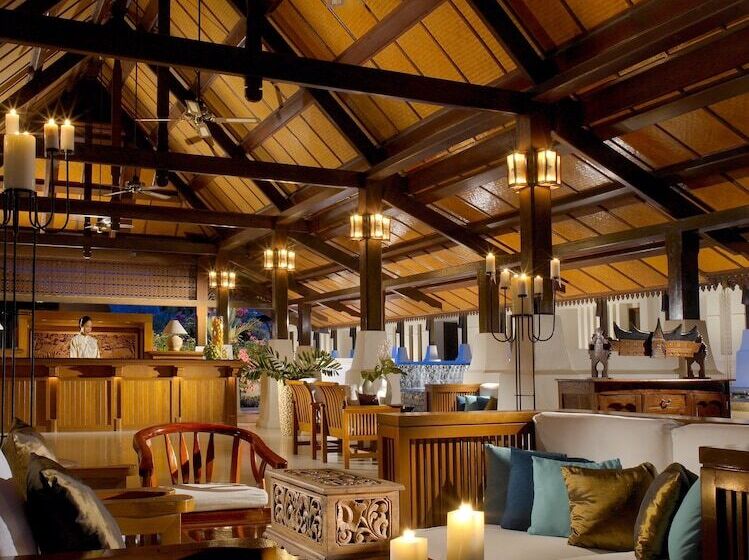 בית מלון כפרי Tanjong Jara Resort