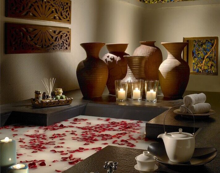 בית מלון כפרי Tanjong Jara Resort