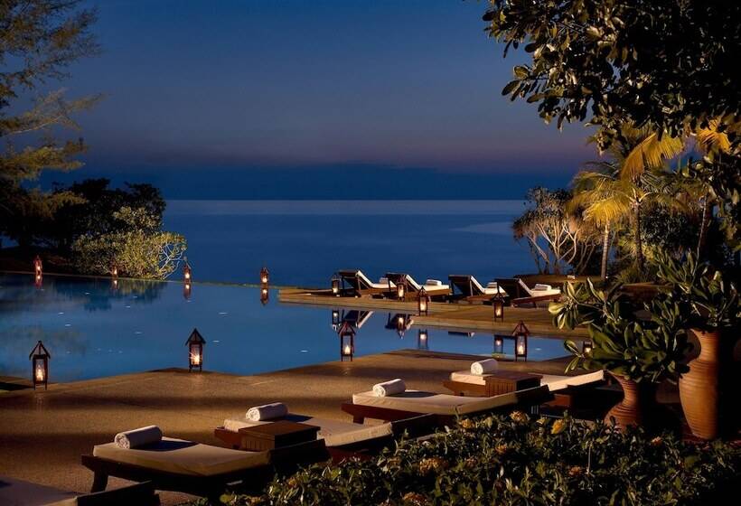 בית מלון כפרי Tanjong Jara Resort