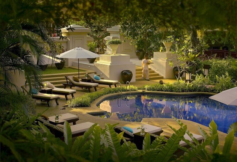 فندق Tanjong Jara Resort