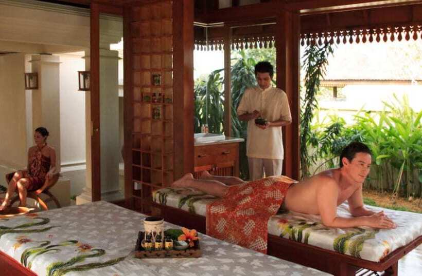 בית מלון כפרי Tanjong Jara Resort