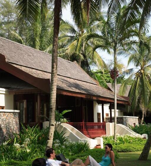 בית מלון כפרי Tanjong Jara Resort