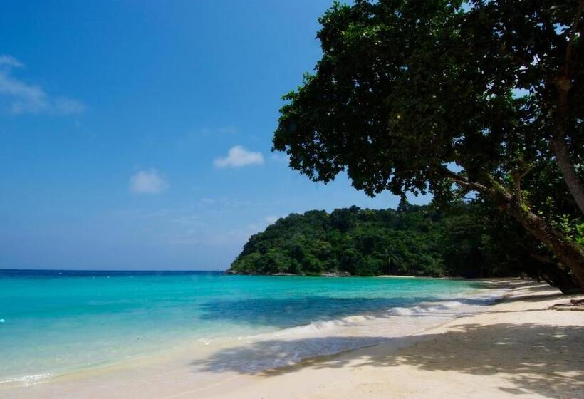 בית מלון כפרי Tanjong Jara Resort