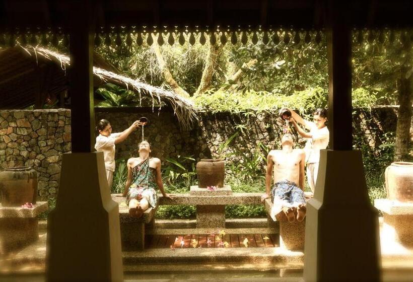 בית מלון כפרי Tanjong Jara Resort