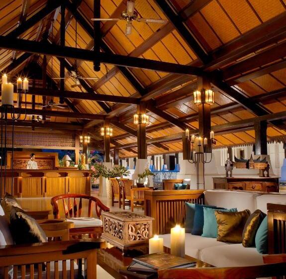 בית מלון כפרי Tanjong Jara Resort