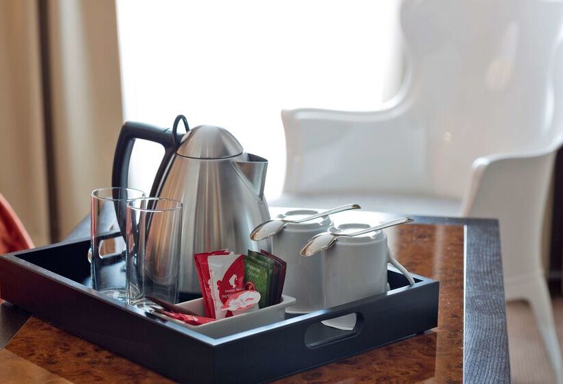 هتل The Harmonie Vienna, Bw Premier Collection