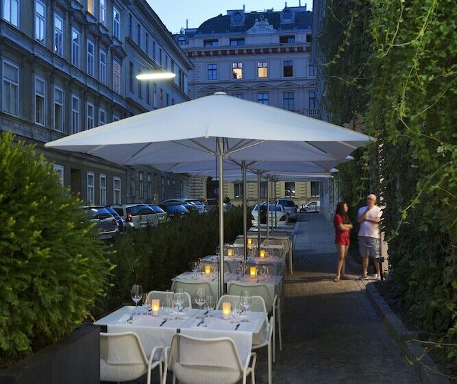 هتل The Harmonie Vienna, Bw Premier Collection