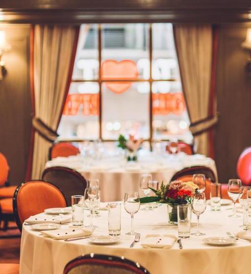 호텔 The Michelangelo