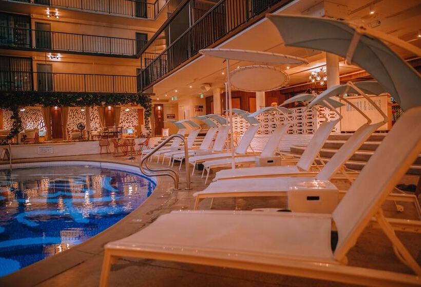 The Surfjack Hotel & Swim Club