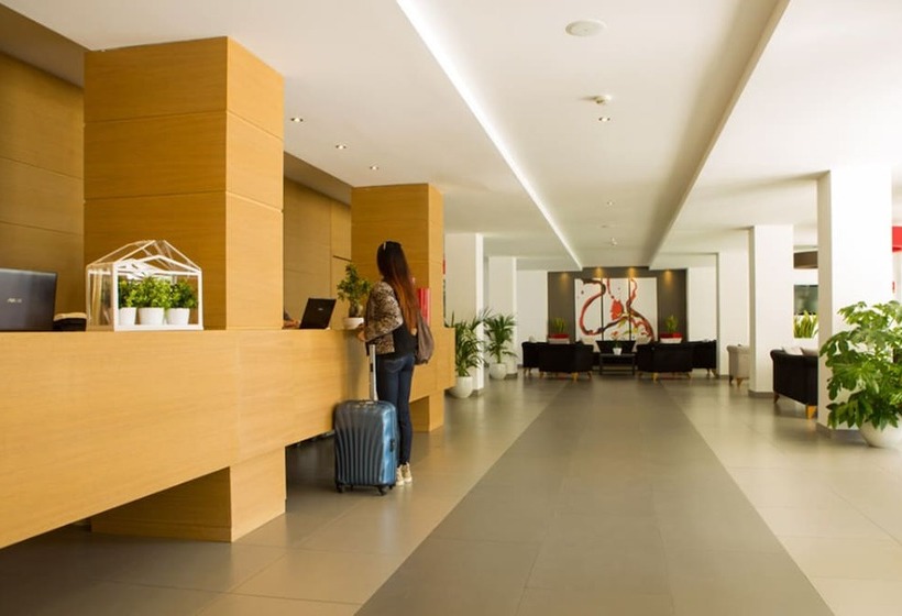 בית מלון כפרי Toscana Ambassador