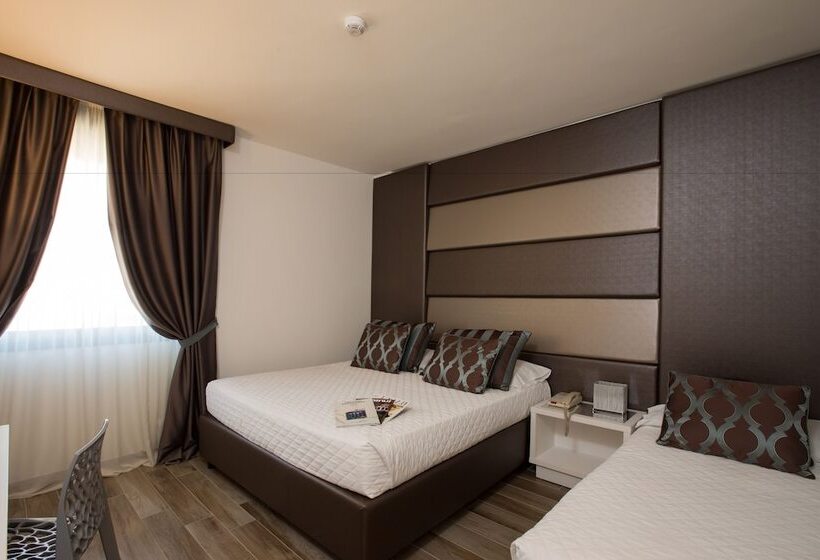 בית מלון כפרי Toscana Ambassador