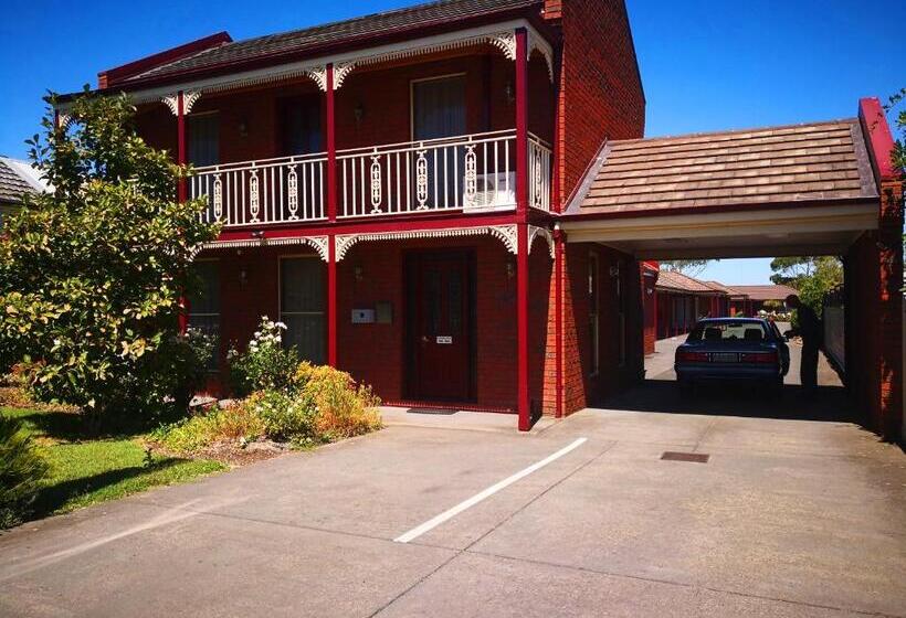 호텔 Victoriana Motor Inn