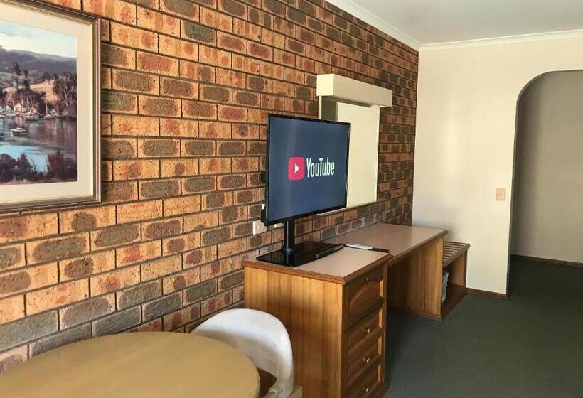 호텔 Victoriana Motor Inn