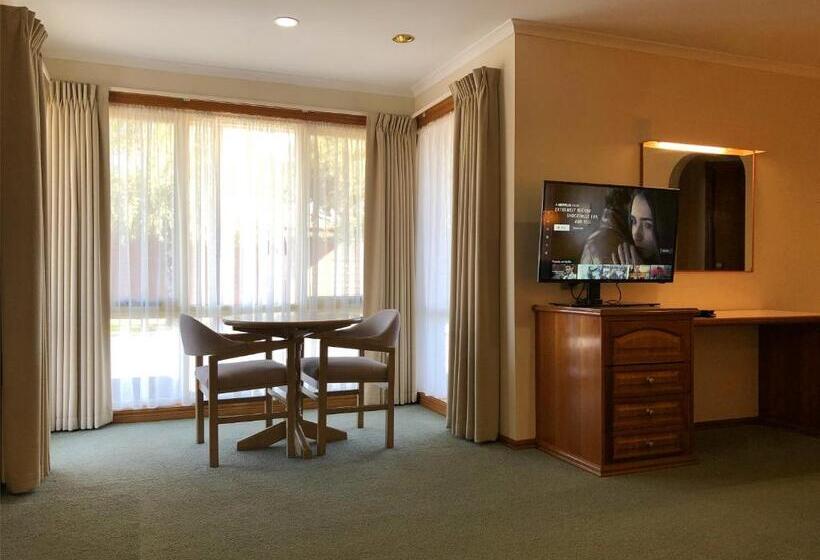 호텔 Victoriana Motor Inn