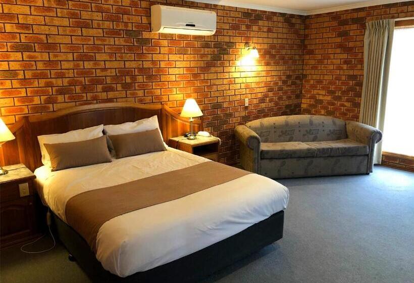 호텔 Victoriana Motor Inn