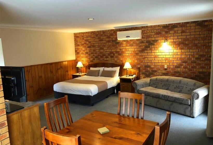 호텔 Victoriana Motor Inn