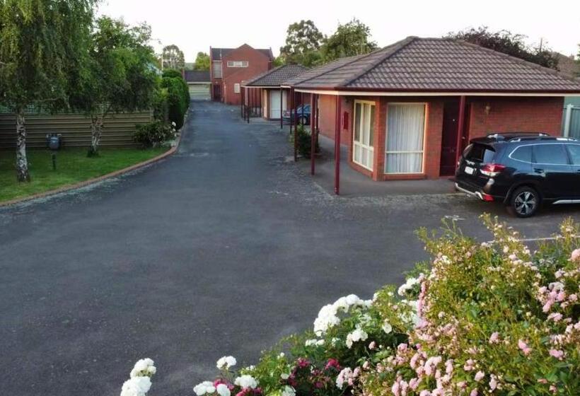 호텔 Victoriana Motor Inn