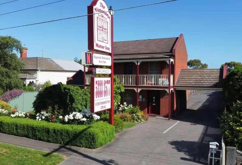 호텔 Victoriana Motor Inn