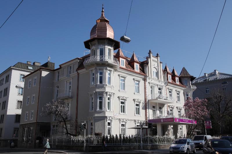 هتل Villa Carlton   Adults Only