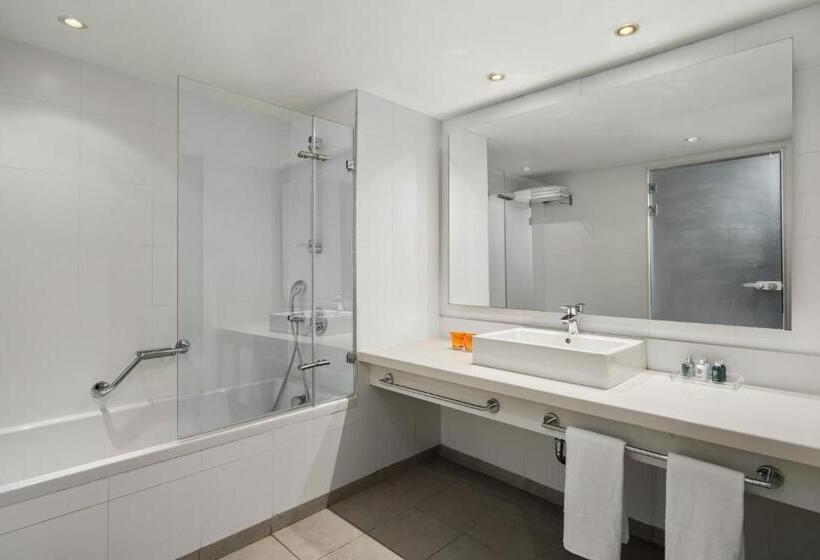 Sport Club By Isrotel Collection