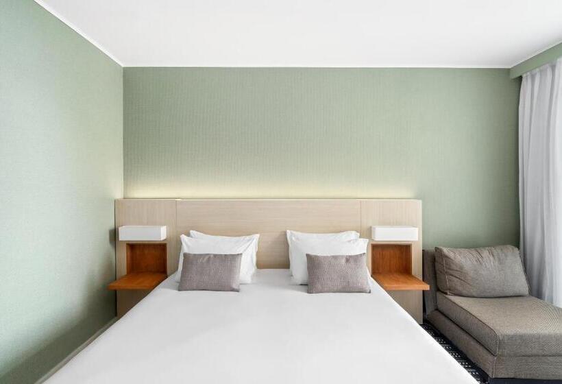 Sport Club By Isrotel Collection