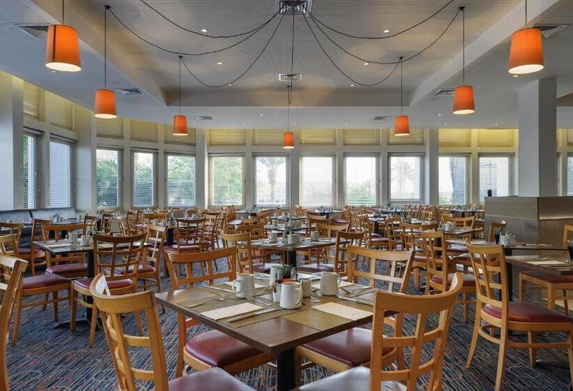 Sport Club By Isrotel Collection