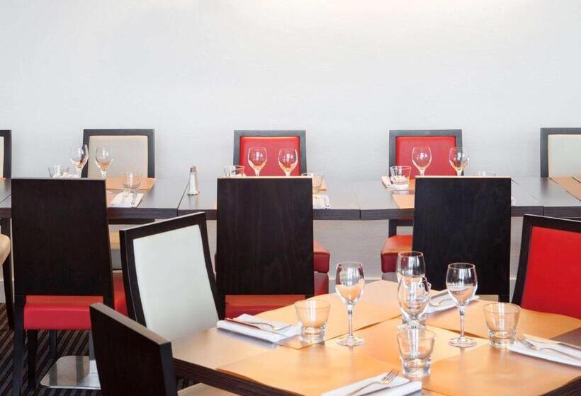 Novotel Nantes Centre Bord De Loire