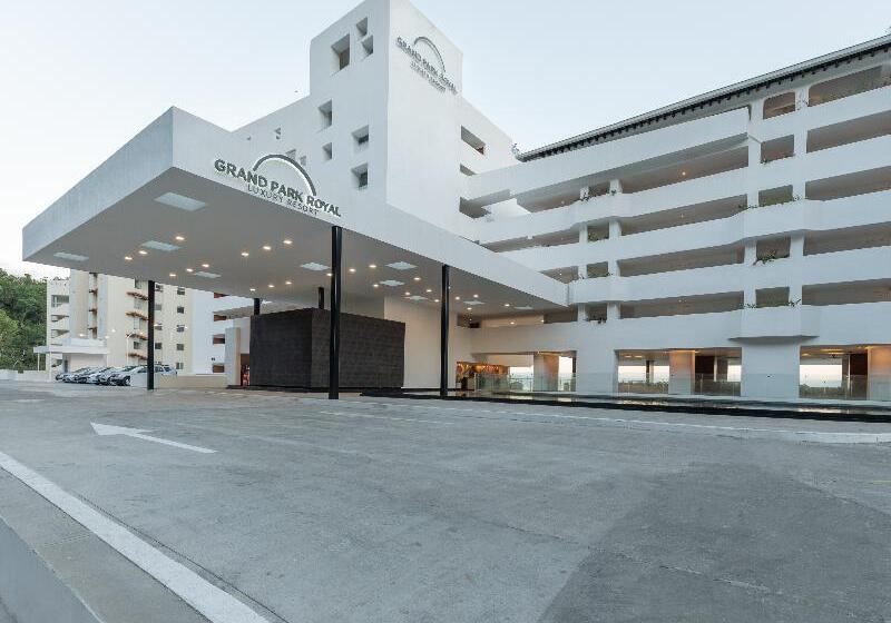 リゾートホテル Grand Park Royal Puerto Vallarta All Inclusive