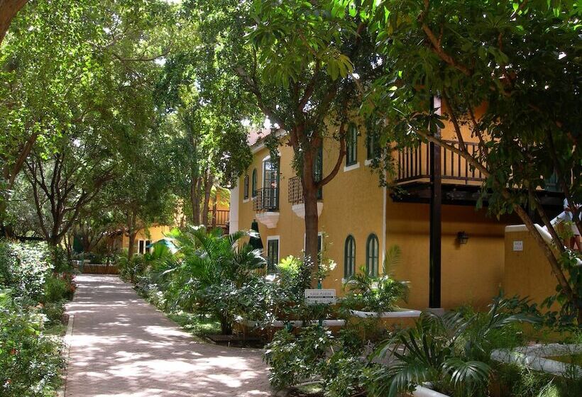 אתר נופש Harbour Village Beach Club