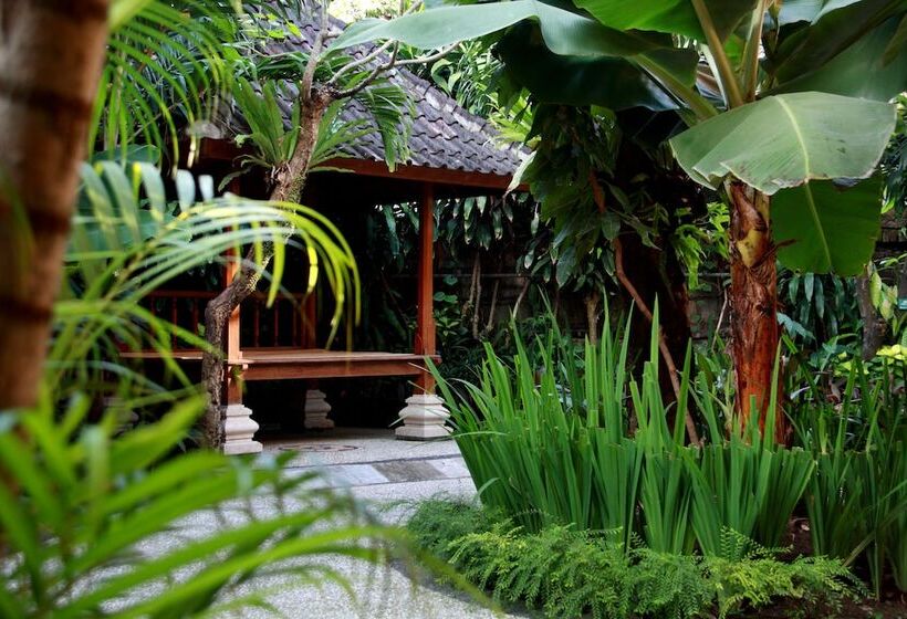 Alamkulkul Boutique Resort