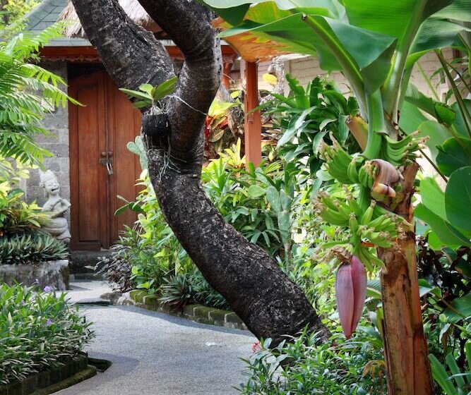 Alamkulkul Boutique Resort