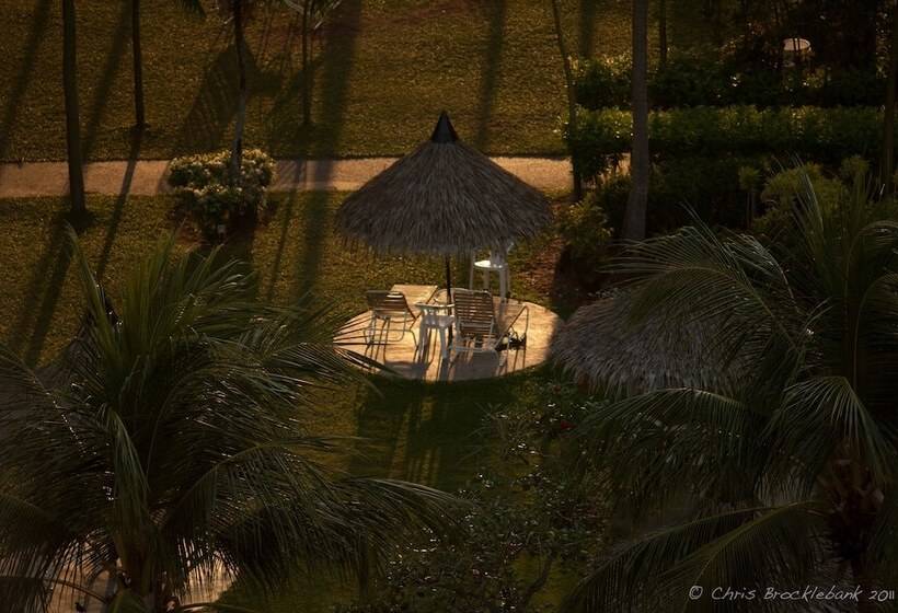 Bayview Beach Resort