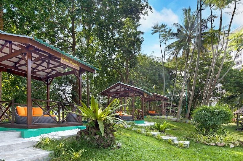 Bayview Beach Resort