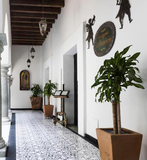 فندق فئة نجمة واحدة Boutique Naura Centro