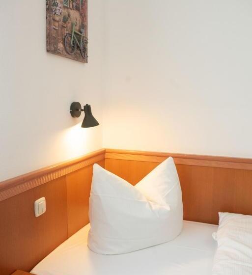 בית מלון כפרי Adagio