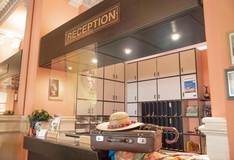 בית מלון כפרי Adagio