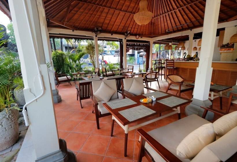 Adi Dharma Hotel Legian