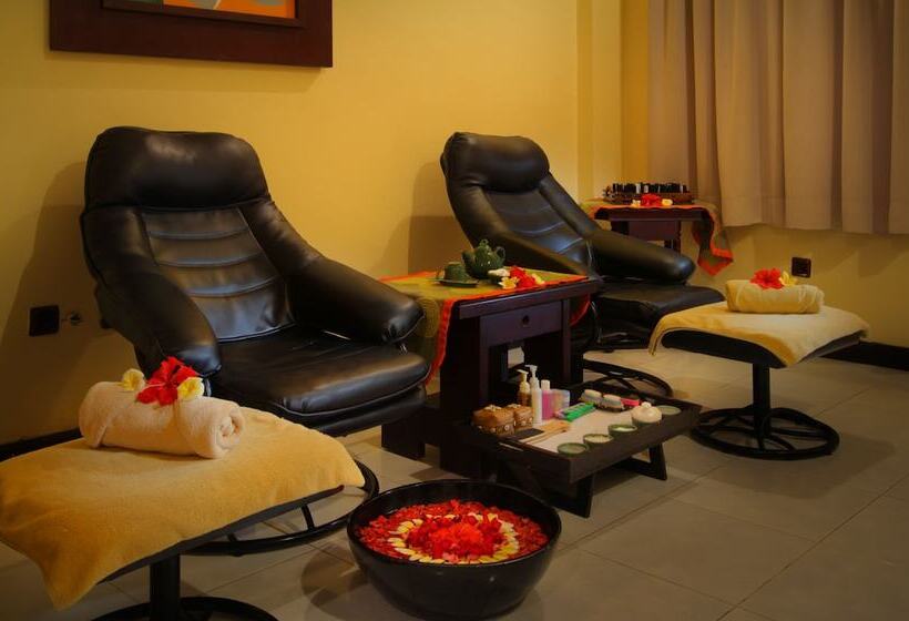 Adi Dharma Hotel Legian