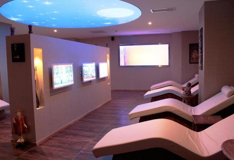 هتل Akgun Istanbul