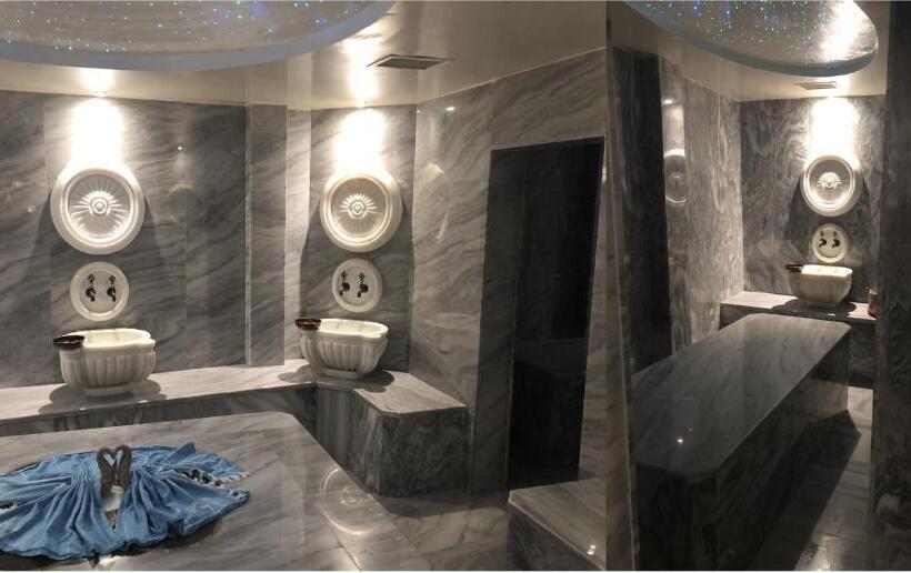 هتل Akgun Istanbul